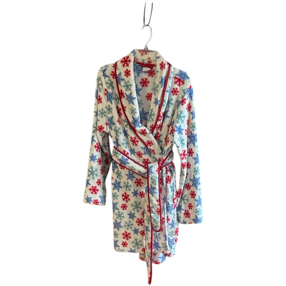 Sleep Sense Poly Cozy red blue green snowflake design plush belted robe size M